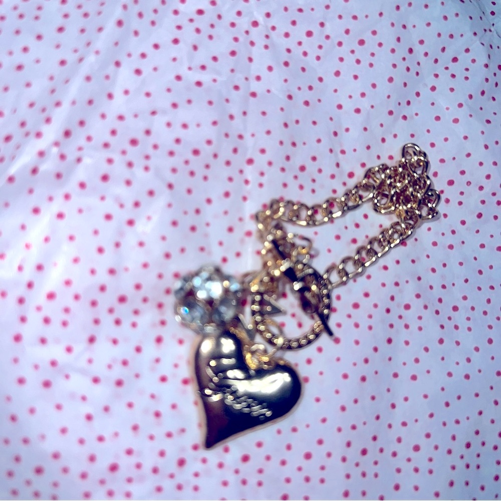 Guess Gold Heart Pendant Bracelet